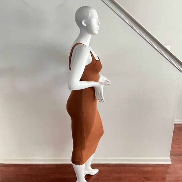 Good American 90’s Tank Dress Midi Brown L Square Neck - Picture 9 of 12
